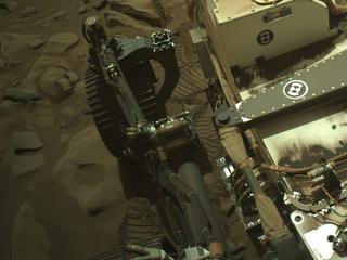 View image taken on Mars, Mars Perseverance Sol 1049: Left Navigation Camera (Navcam)