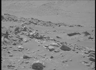 View image taken on Mars, Mars Perseverance Sol 1049: Right Mastcam-Z Camera