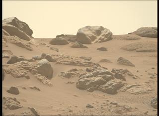 View image taken on Mars, Mars Perseverance Sol 1054: Left Mastcam-Z Camera