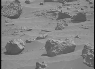 View image taken on Mars, Mars Perseverance Sol 1054: Left Mastcam-Z Camera