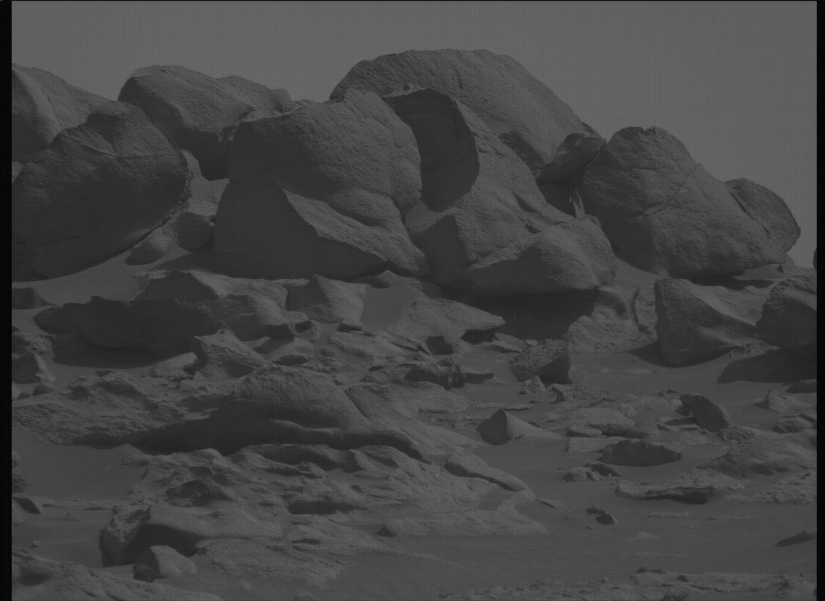 This image was taken by MCZ_LEFT onboard NASA's Mars rover Perseverance on Sol 1054