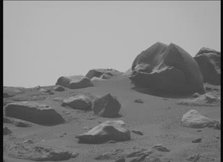 View image taken on Mars, Mars Perseverance Sol 1054: Right Mastcam-Z Camera