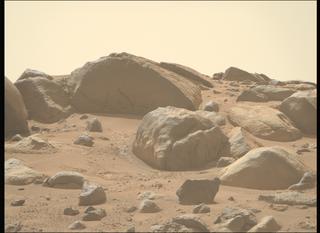 View image taken on Mars, Mars Perseverance Sol 1054: Right Mastcam-Z Camera