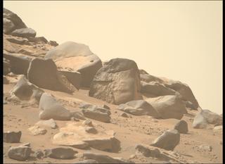 View image taken on Mars, Mars Perseverance Sol 1054: Right Mastcam-Z Camera