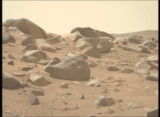View image taken on Mars, Mars Perseverance Sol 1054: Right Mastcam-Z Camera