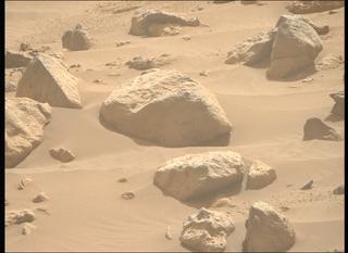 View image taken on Mars, Mars Perseverance Sol 1054: Right Mastcam-Z Camera