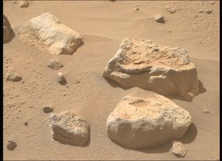 View image taken on Mars, Mars Perseverance Sol 1054: Right Mastcam-Z Camera