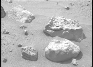 View image taken on Mars, Mars Perseverance Sol 1054: Right Mastcam-Z Camera