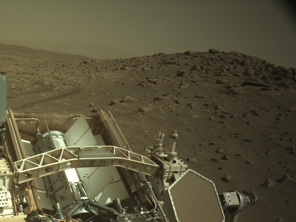 This image was taken by NAVCAM_LEFT onboard NASA's Mars rover Perseverance on Sol 1055