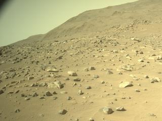 View image taken on Mars, Mars Perseverance Sol 1055: Right Navigation Camera (Navcam)