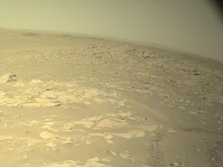 View image taken on Mars, Mars Perseverance Sol 1055: Right Navigation Camera (Navcam)