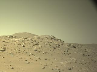 View image taken on Mars, Mars Perseverance Sol 1056: Right Navigation Camera (Navcam)