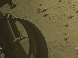 View image taken on Mars, Mars Perseverance Sol 1059: Front Left Hazard Avoidance Camera (Hazcam)