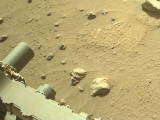 View image taken on Mars, Mars Perseverance Sol 1059: Right Navigation Camera (Navcam)