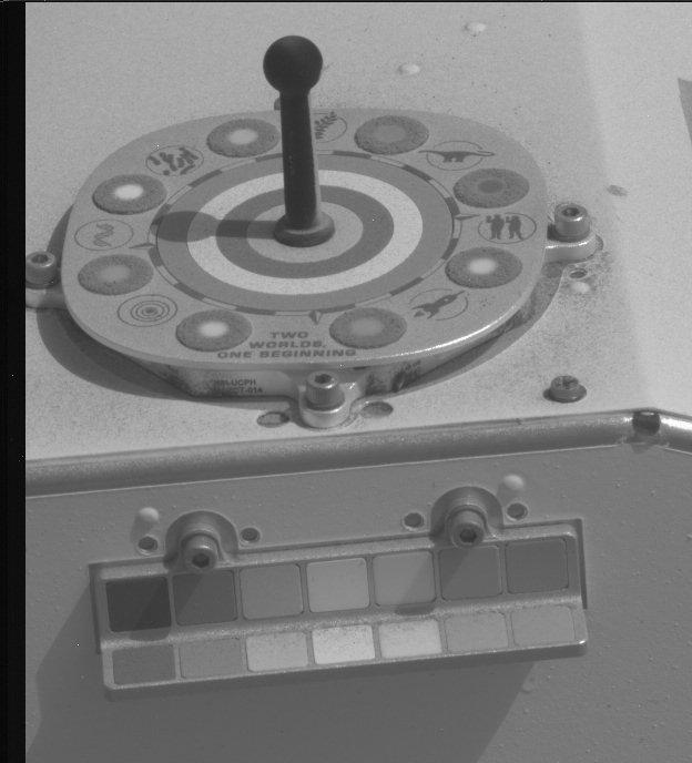 This image was taken by MCZ_RIGHT onboard NASA's Mars rover Perseverance on Sol 1059