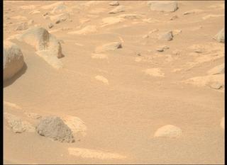 View image taken on Mars, Mars Perseverance Sol 1064: Left Mastcam-Z Camera
