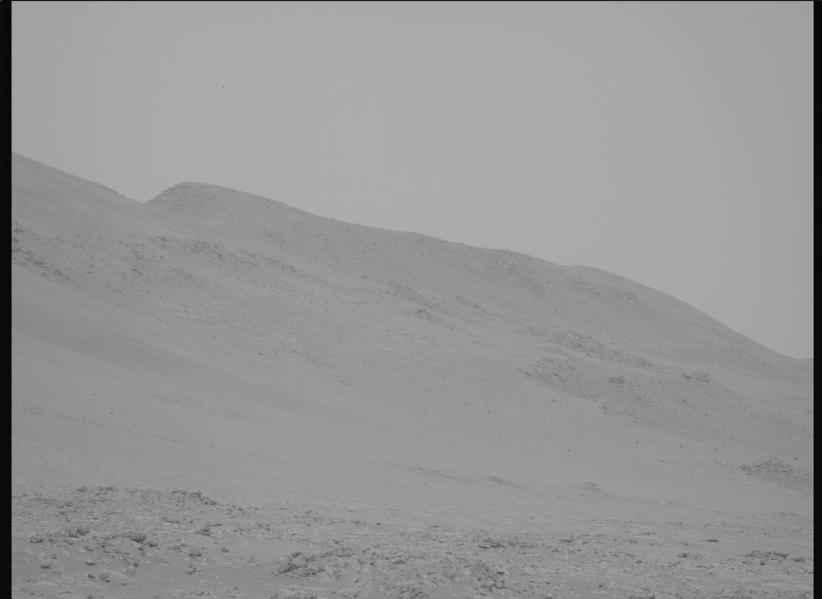 This image was taken by MCZ_LEFT onboard NASA's Mars rover Perseverance on Sol 1068