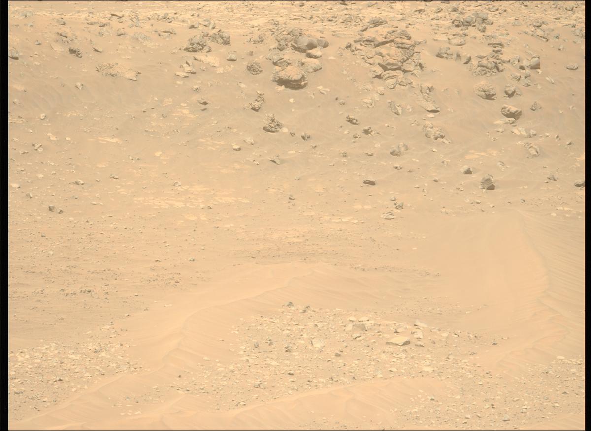 This image was taken by MCZ_LEFT onboard NASA's Mars rover Perseverance on Sol 1068
