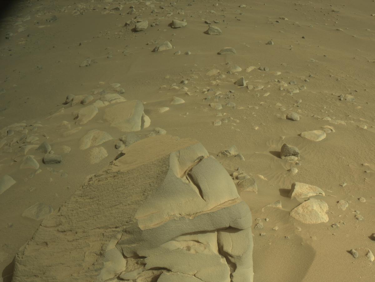 This image was taken by NAVCAM_RIGHT onboard NASA's Mars rover Perseverance on Sol 1069