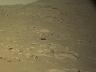 View image taken on Mars, Mars Perseverance Sol 1073: Right Navigation Camera (Navcam)