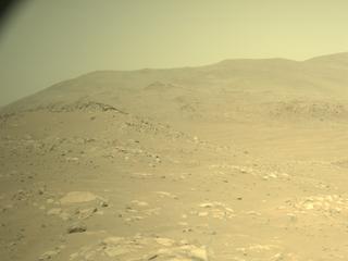 View image taken on Mars, Mars Perseverance Sol 1074: Right Navigation Camera (Navcam)