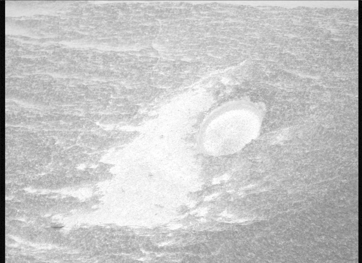This image was taken by MCZ_RIGHT onboard NASA's Mars rover Perseverance on Sol 1082