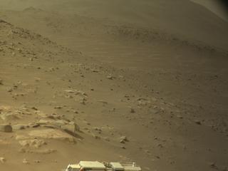 View image taken on Mars, Mars Perseverance Sol 1084: Left Navigation Camera (Navcam)