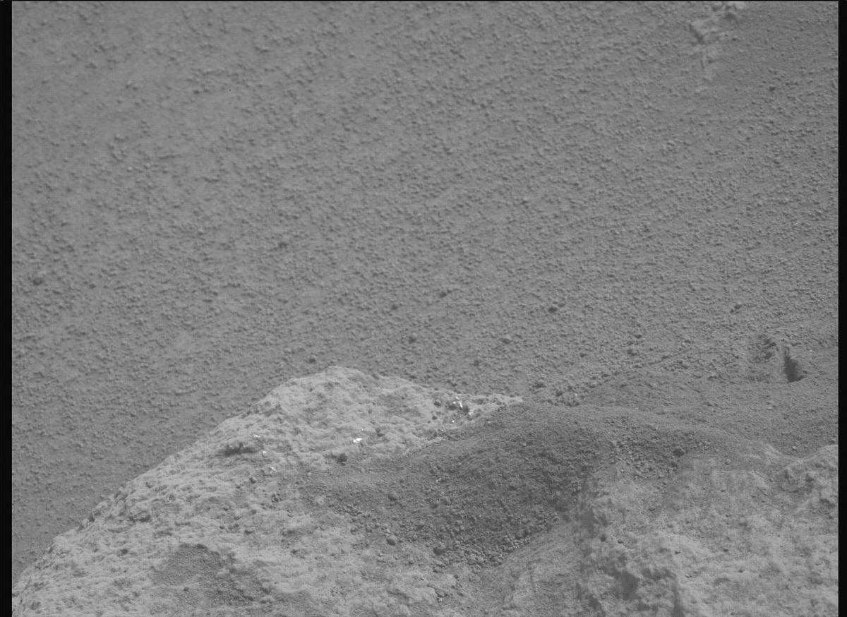 This image was taken by MCZ_LEFT onboard NASA's Mars rover Perseverance on Sol 1088