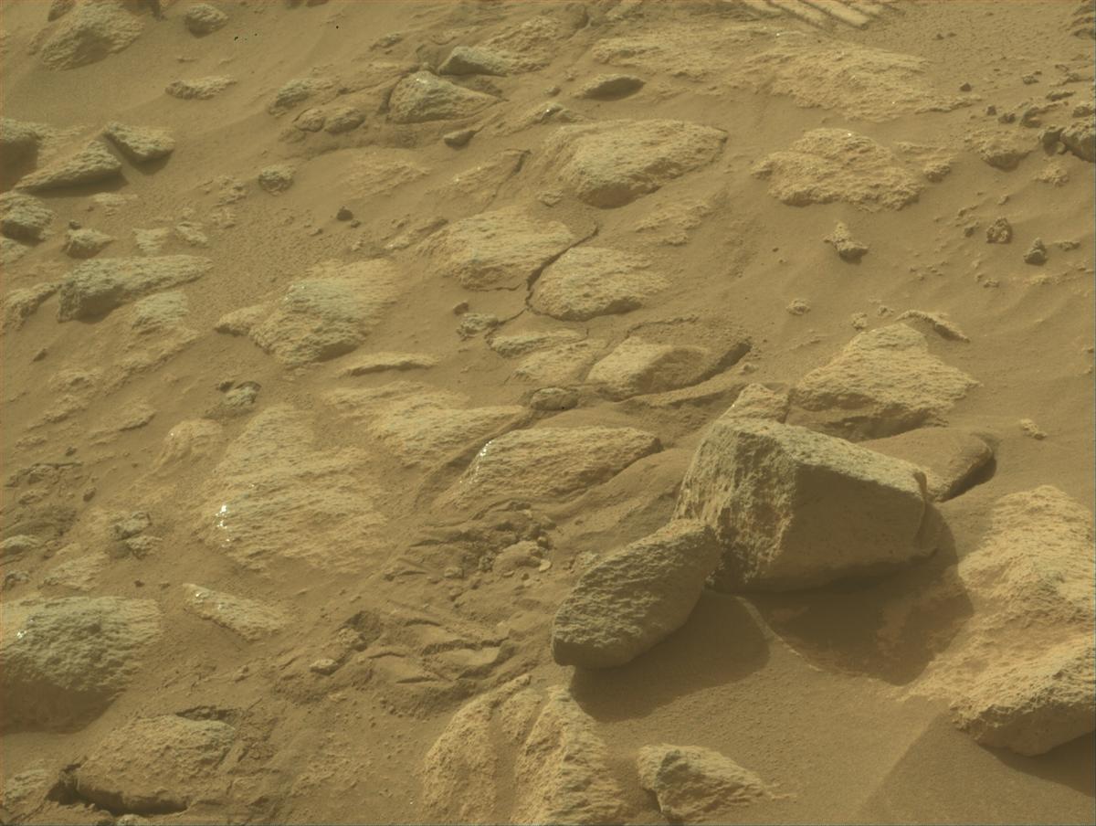 This image was taken by REAR_HAZCAM_LEFT onboard NASA's Mars rover Perseverance on Sol 1091