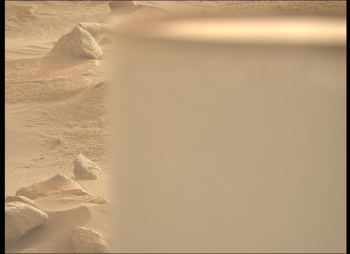 This image was taken by MCZ_LEFT onboard NASA's Mars rover Perseverance on Sol 1091