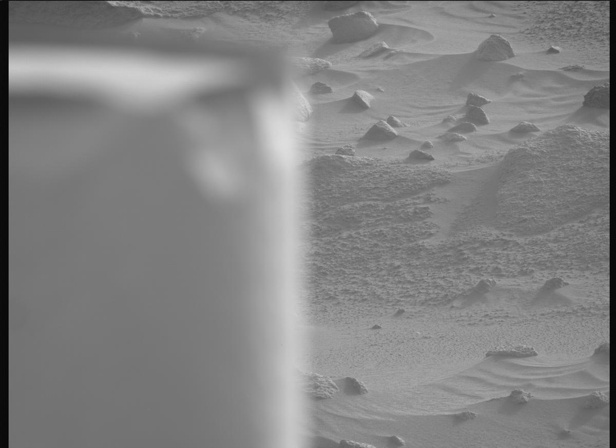 This image was taken by MCZ_RIGHT onboard NASA's Mars rover Perseverance on Sol 1091