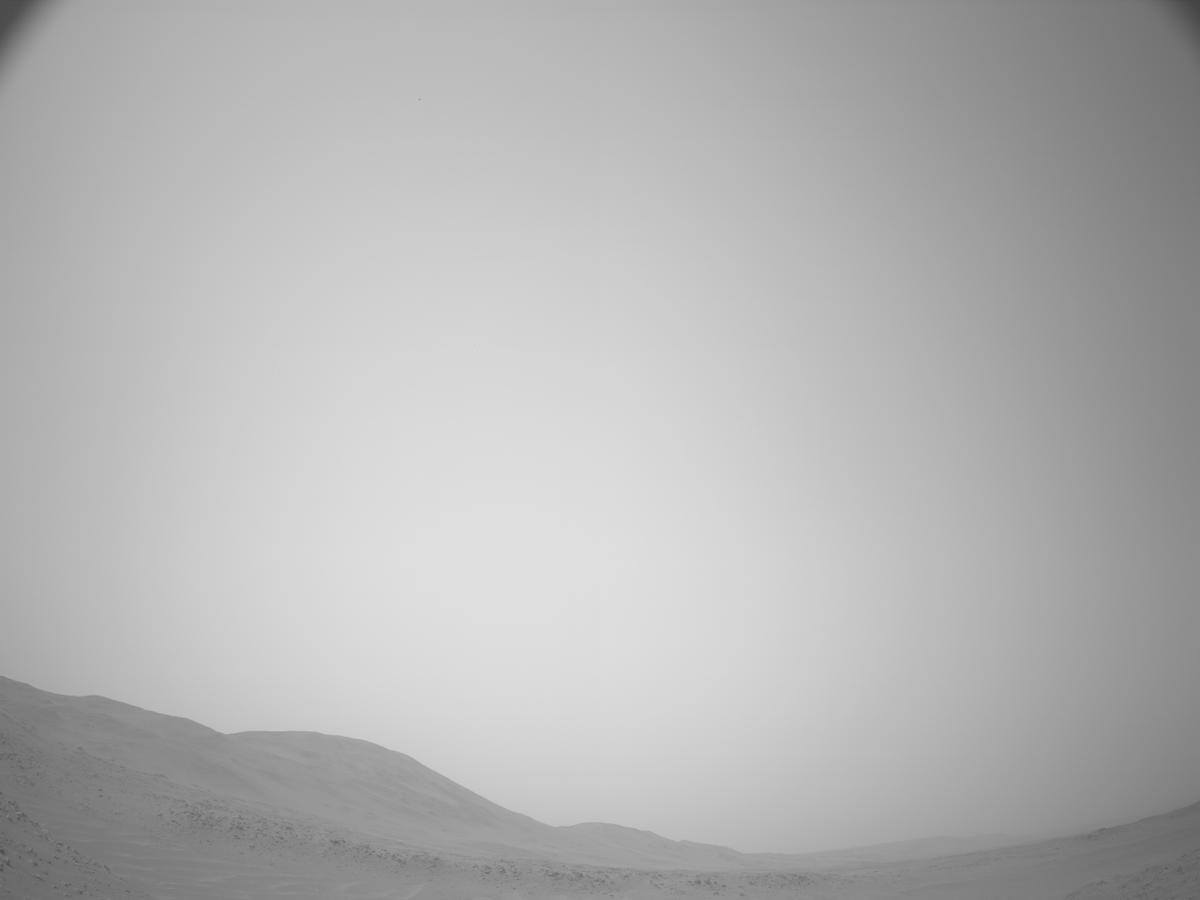This image was taken by NAVCAM_LEFT onboard NASA's Mars rover Perseverance on Sol 1092