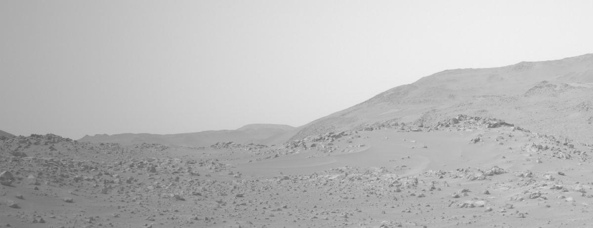 This image was taken by NAVCAM_LEFT onboard NASA's Mars rover Perseverance on Sol 1094