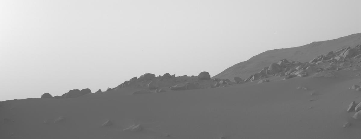 This image was taken by NAVCAM_RIGHT onboard NASA's Mars rover Perseverance on Sol 1096