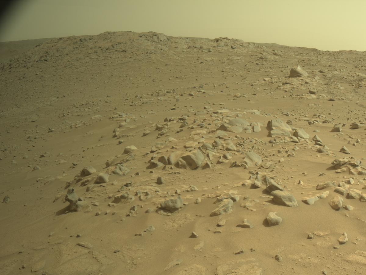 This image was taken by NAVCAM_RIGHT onboard NASA's Mars rover Perseverance on Sol 1097
