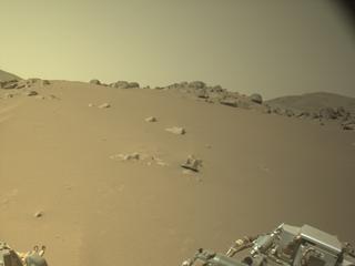 View image taken on Mars, Mars Perseverance Sol 1098: Right Navigation Camera (Navcam)