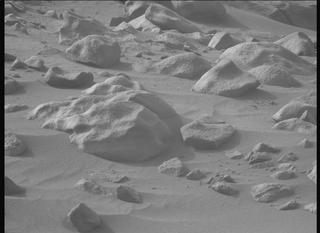 View image taken on Mars, Mars Perseverance Sol 1100: Left Mastcam-Z Camera