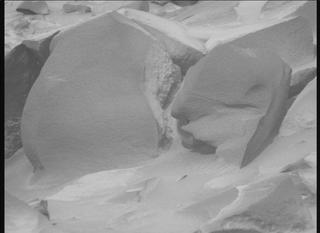 View image taken on Mars, Mars Perseverance Sol 1105: Right Mastcam-Z Camera