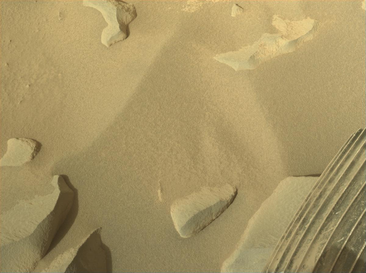 This image was taken by NAVCAM_LEFT onboard NASA's Mars rover Perseverance on Sol 1106