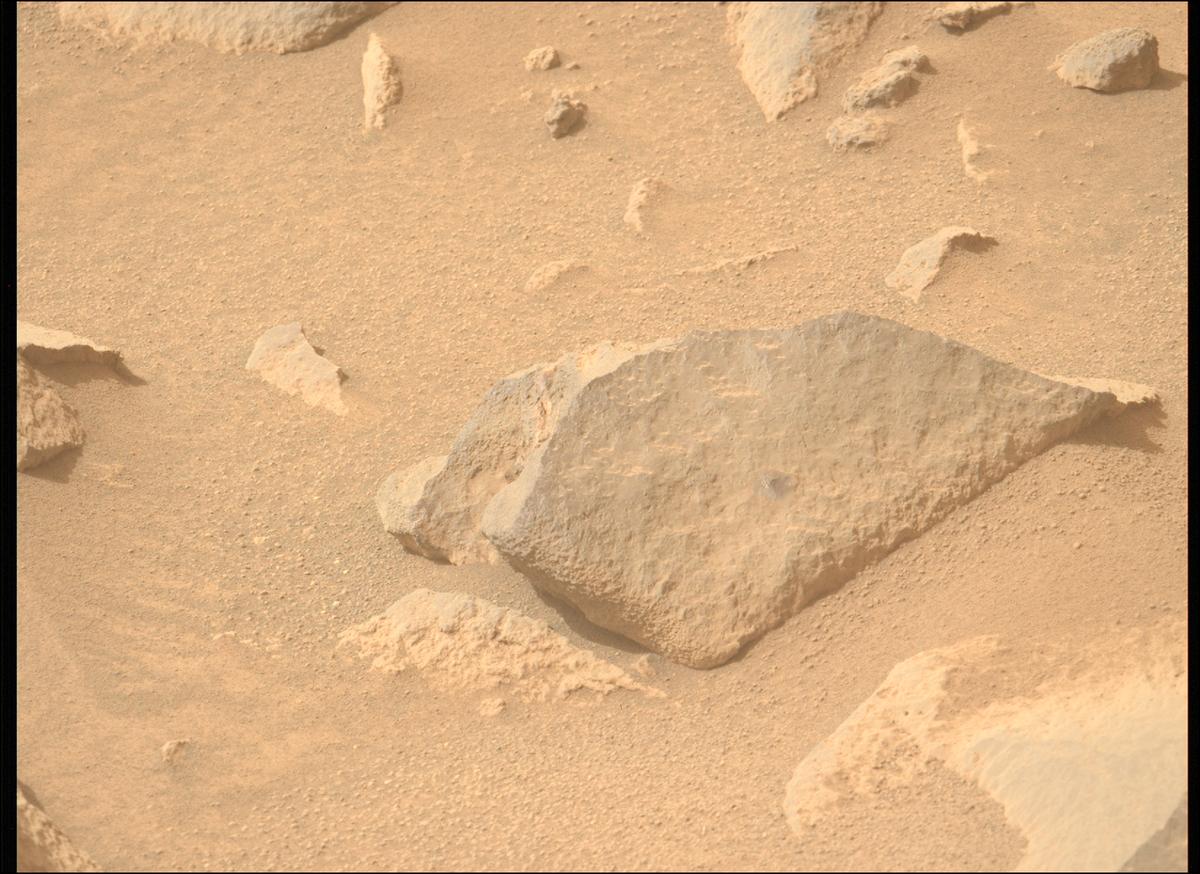 This image was taken by MCZ_LEFT onboard NASA's Mars rover Perseverance on Sol 1108