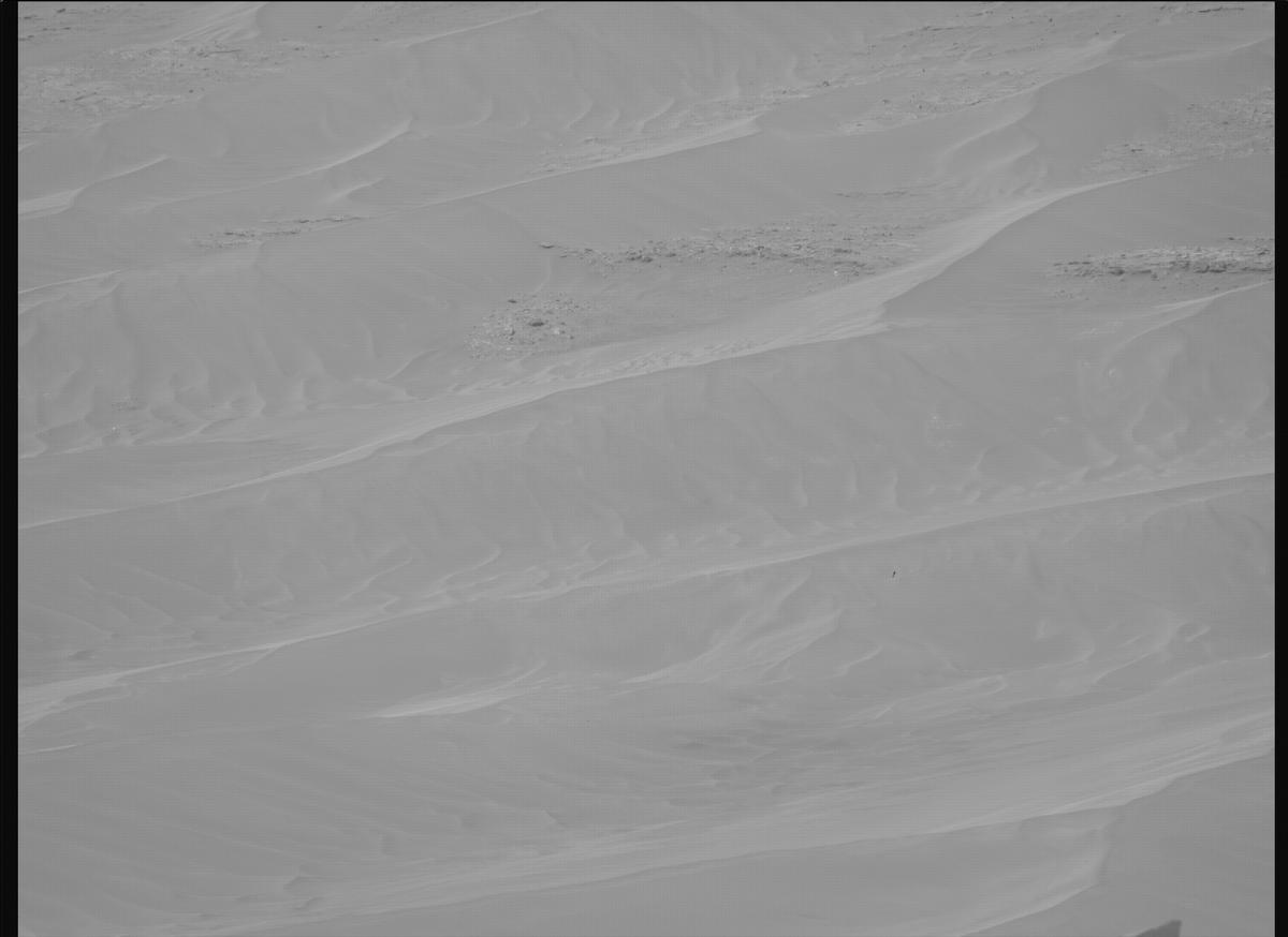 This image was taken by MCZ_RIGHT onboard NASA's Mars rover Perseverance on Sol 1112