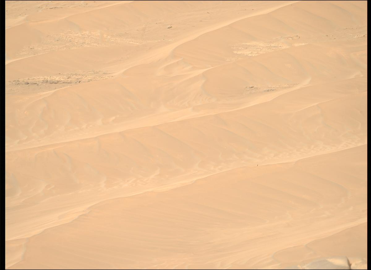 This image was taken by MCZ_RIGHT onboard NASA's Mars rover Perseverance on Sol 1112