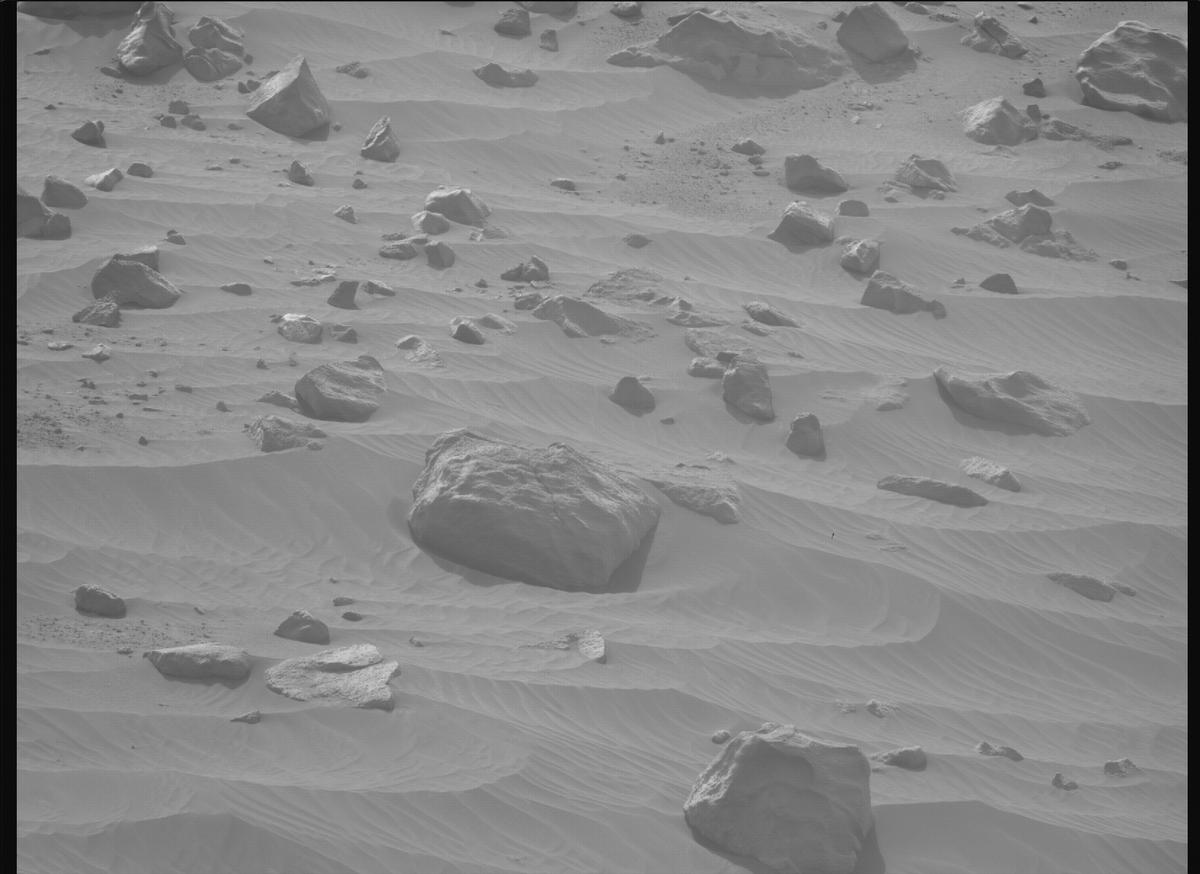 This image was taken by MCZ_RIGHT onboard NASA's Mars rover Perseverance on Sol 1117