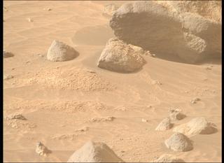 View image taken on Mars, Mars Perseverance Sol 1118: Right Mastcam-Z Camera
