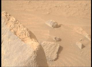 View image taken on Mars, Mars Perseverance Sol 1118: Right Mastcam-Z Camera
