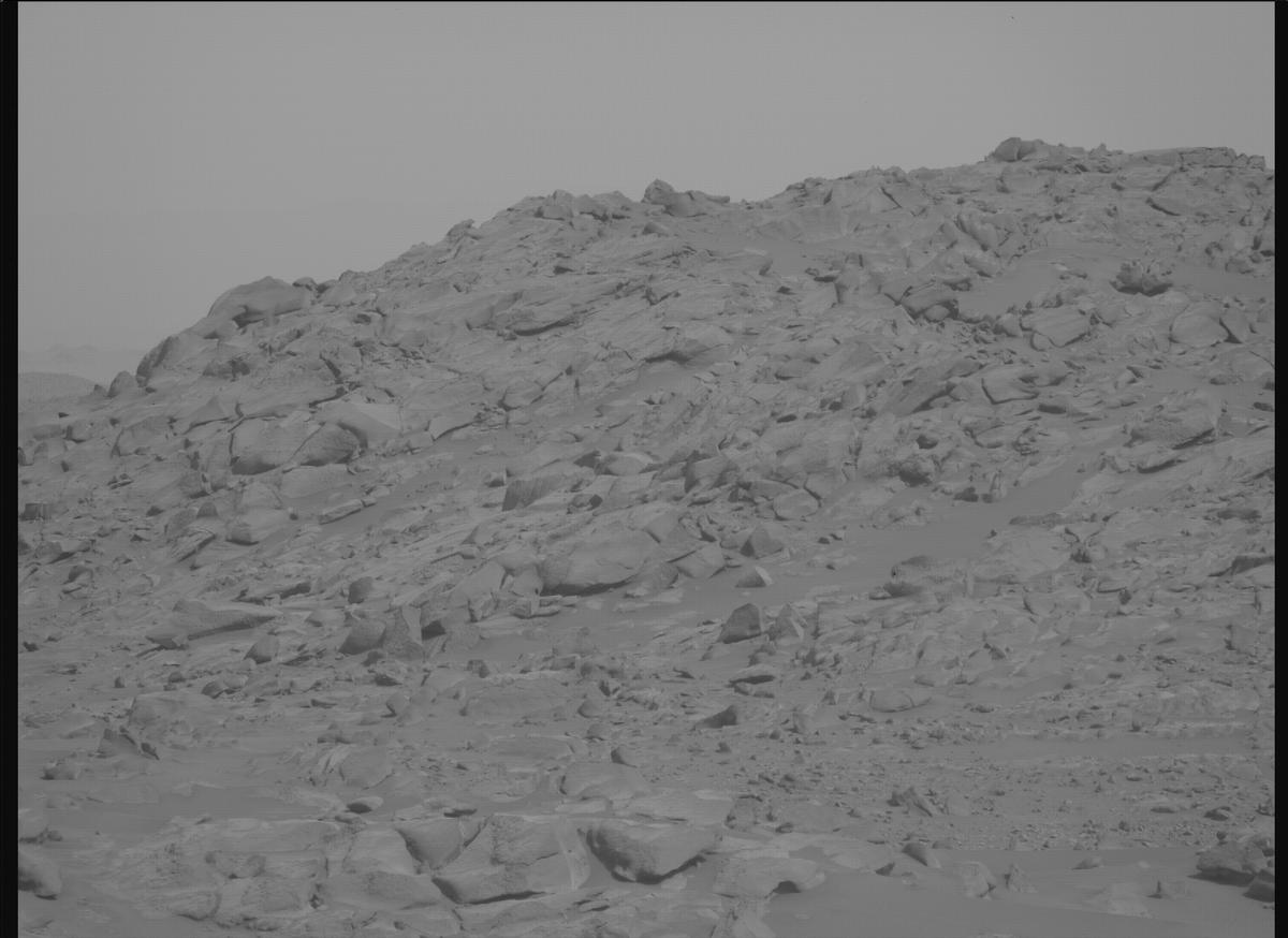 This image was taken by MCZ_RIGHT onboard NASA's Mars rover Perseverance on Sol 1119