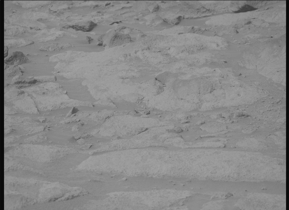 This image was taken by MCZ_RIGHT onboard NASA's Mars rover Perseverance on Sol 1120