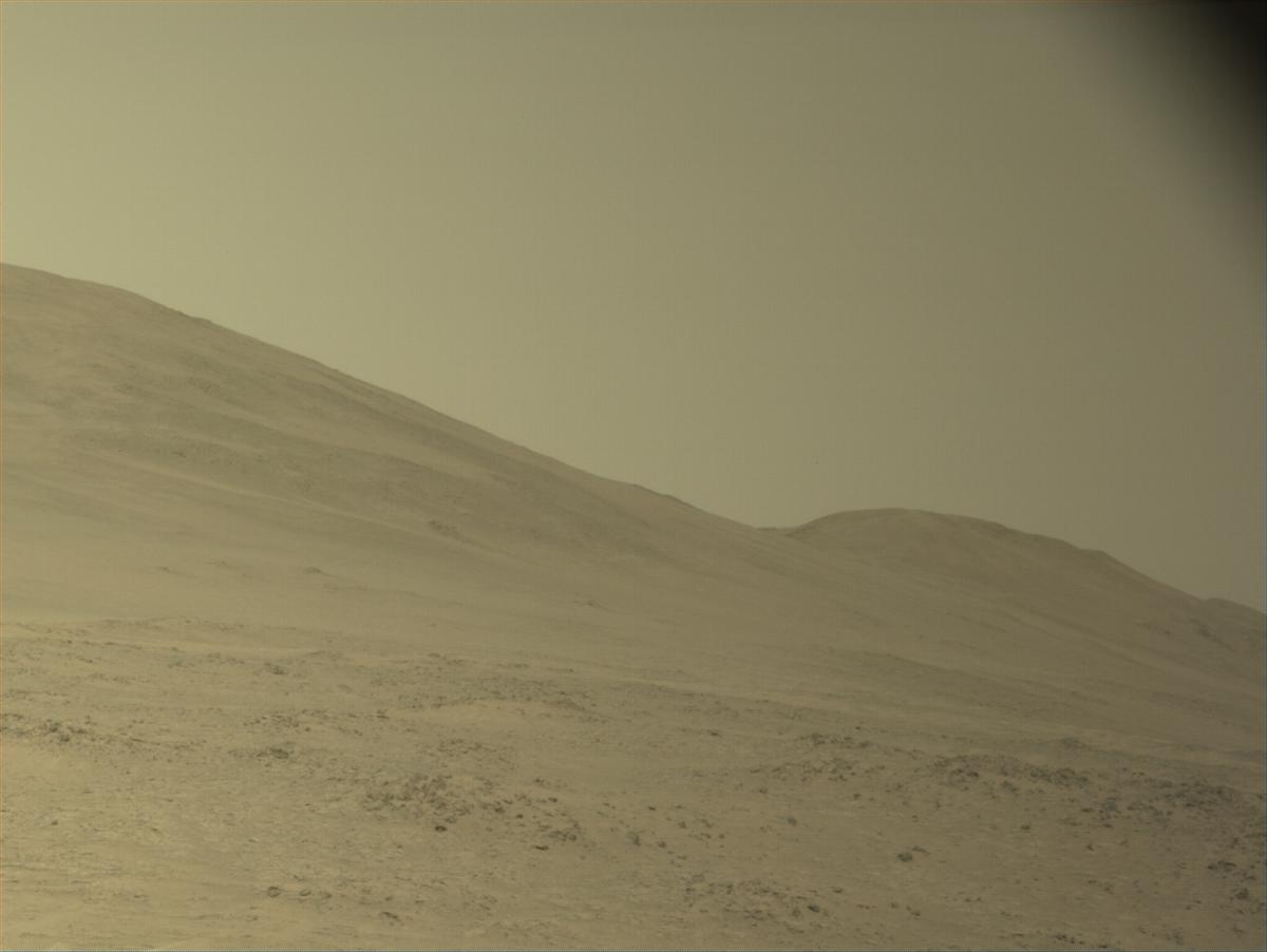 This image was taken by NAVCAM_LEFT onboard NASA's Mars rover Perseverance on Sol 1123