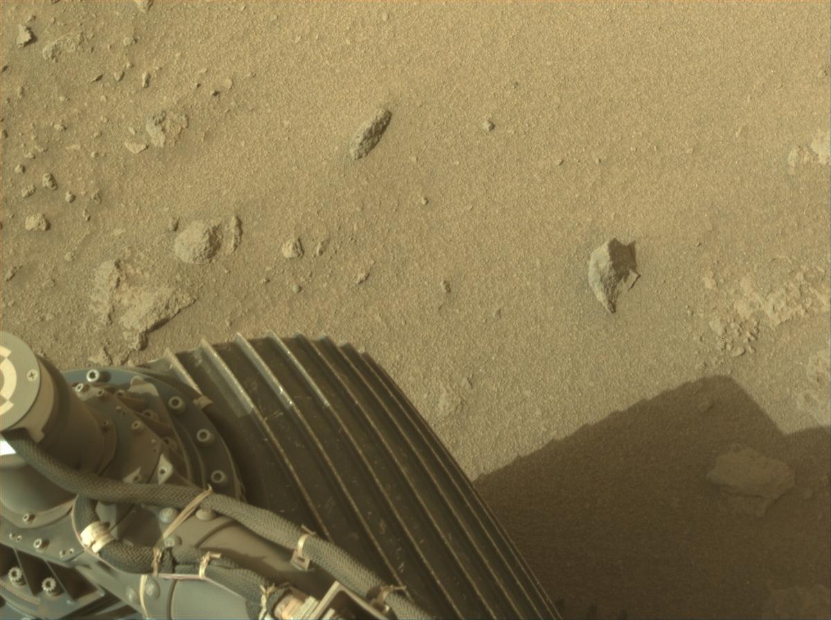This image was taken by NAVCAM_RIGHT onboard NASA's Mars rover Perseverance on Sol 1123