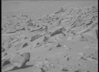 View image taken on Mars, Mars Perseverance Sol 1131: Right Mastcam-Z Camera